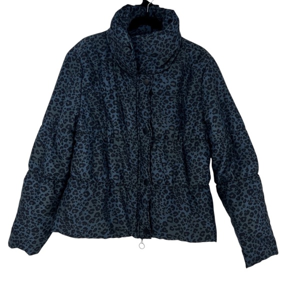 True Grit Jackets & Blazers - True Grit Vintage Blue Leopard Puffer Jacket Coat Size XL